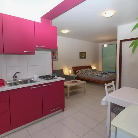 بيت ضيافة Svid روفينج