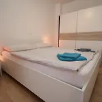 بيت ضيافة Svid روفينج