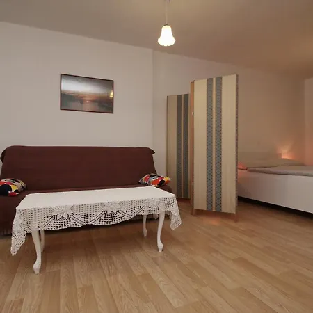 Svid Pensión 3*